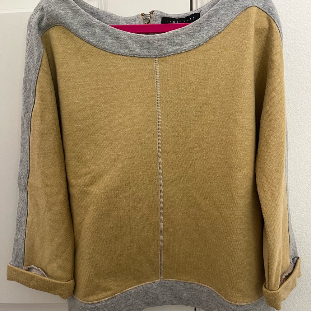Sanctuary Two-Tone Gold and Gray Sweatshirt